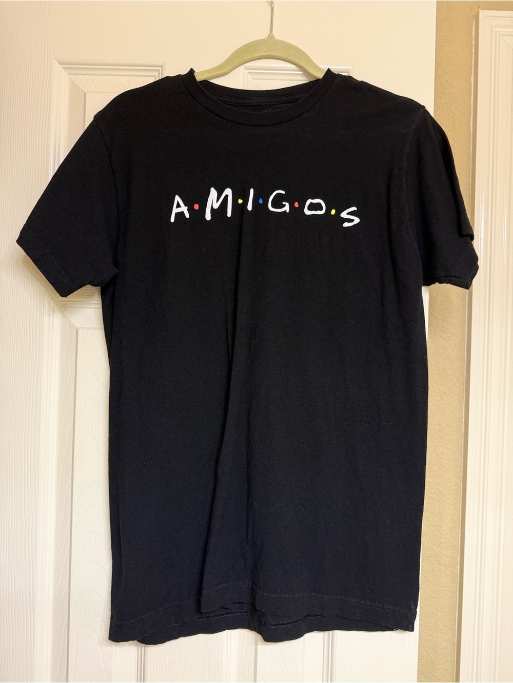 AMIGOS Black Graphic Crewneck T-Shirt